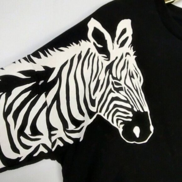 Zebra Sweatshirt Graphic Pullover - Picture 4 of 7